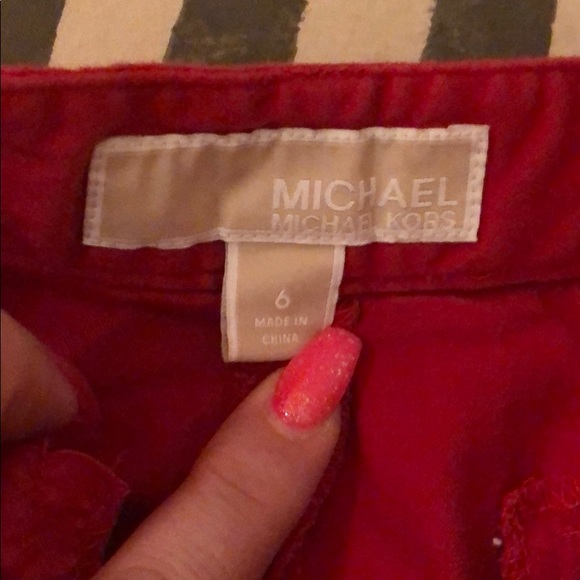 Red pants - Picture 6 of 7